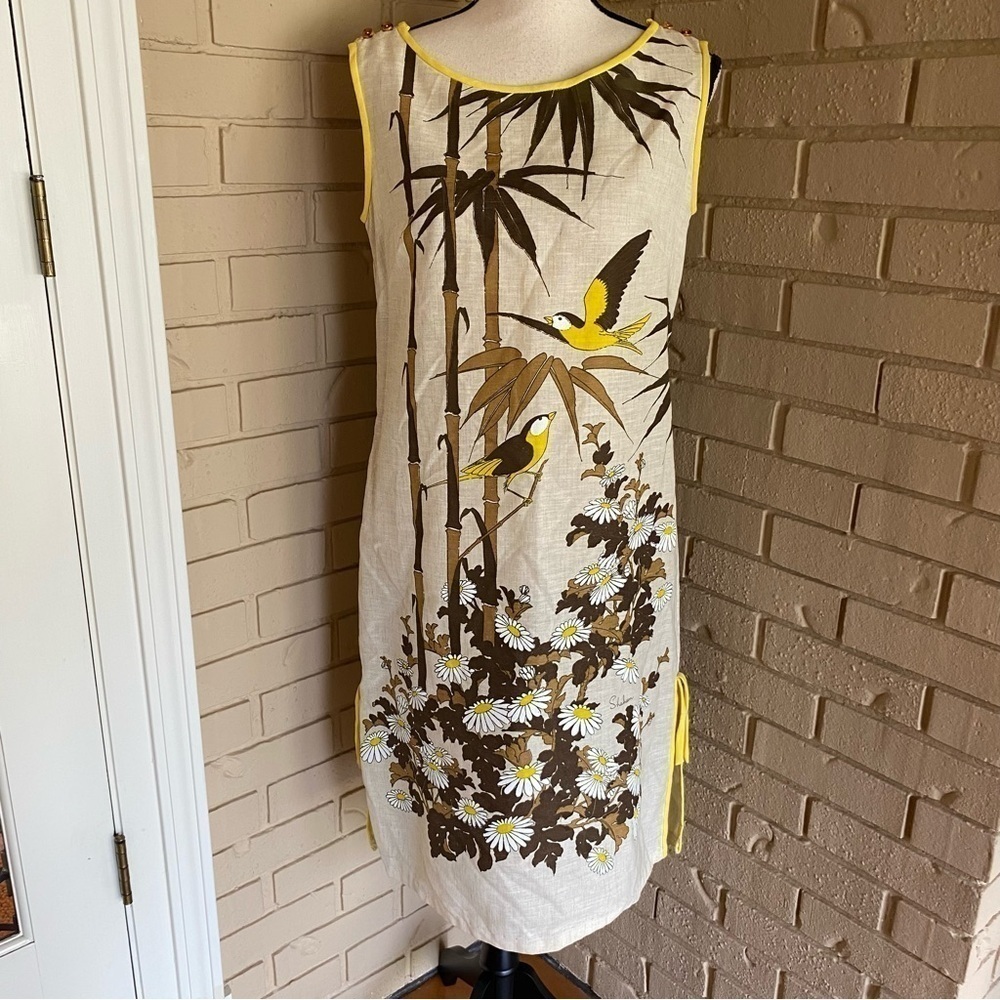 Alfred Shaheen Hawaii Vintage 70’s Floral Bird Midi Hostess Dress Size 8 Signed